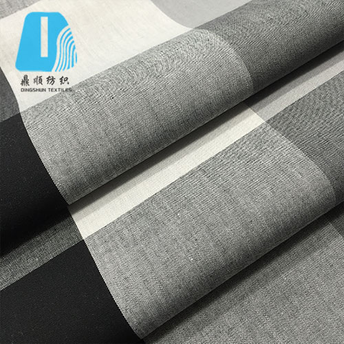 Cotton polyester yarn dyed