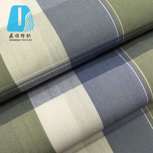 Cotton polyester yarn dyed