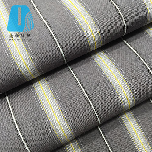 Cotton polyester yarn dyed