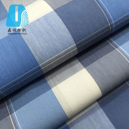 Cotton polyester yarn dyed
